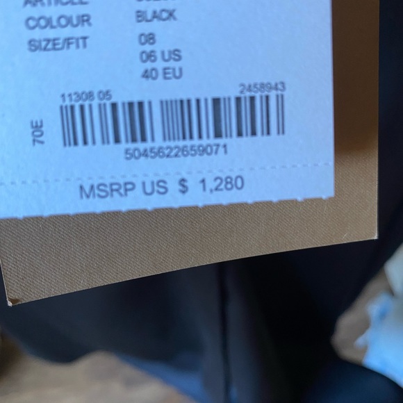 Burberry silk fringe blouse - Picture 7 of 16